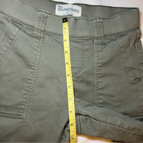No Boundaries Olive Green Women’s Cargo‎ Pants Pockets Size XXS - Picture 11 of 15